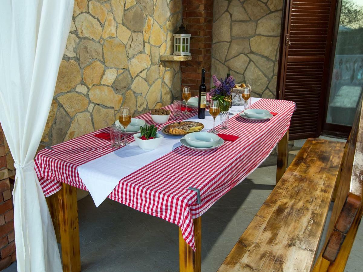 Holiday Home Iva With Pool Сукошан Экстерьер фото